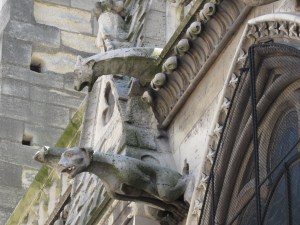At night they break from their stone prison and fly around Paris protecting people....I may be thinking of a different kind of Gargoyle...