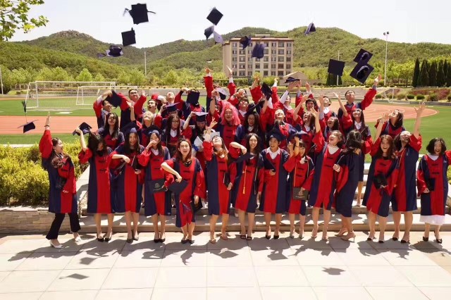 AudreyWang.Graduation1.JordanInChina